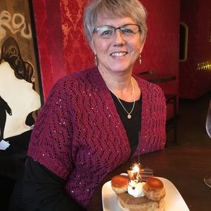 Meet your Posher, Joyce